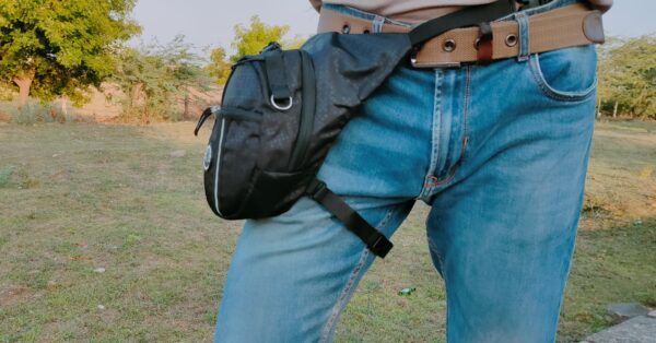 thigh bag