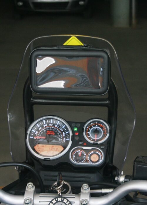 handlebar phone mount