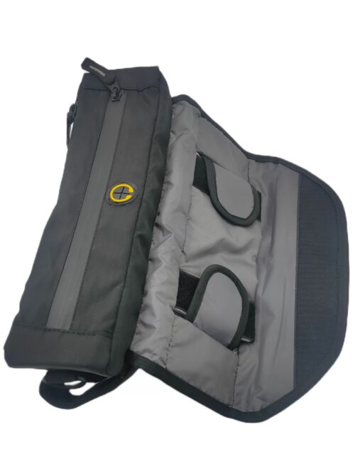 TrailHawk motorcycle handlebar bag