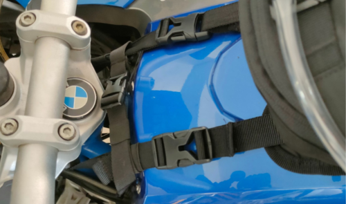 TrailHawk Motorcycle Tank Bag with Hydration Pack