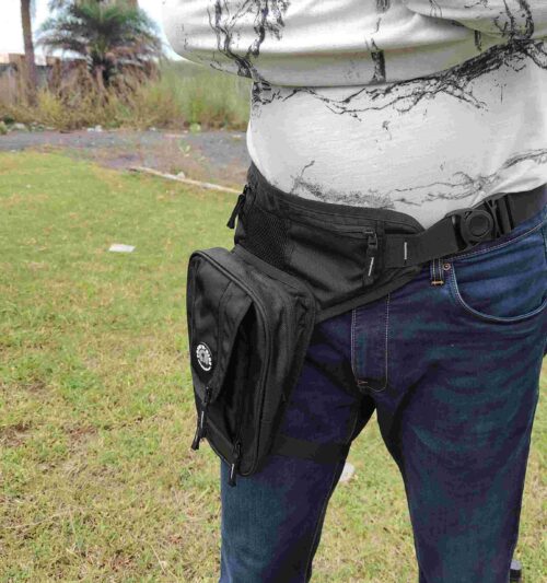 TrailBlazer Hydration Pack (3L) and CarryMan Thigh Bag Combo offer